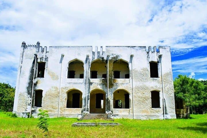 Explore Ancient Bagamoyo: Day Tour to Kaole Ruins, Museum & Coastal Heritage photo 2