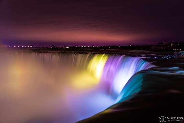 Night Lights at Niagara Falls: Guided Walking Tour of Illuminated Cascades photo 3