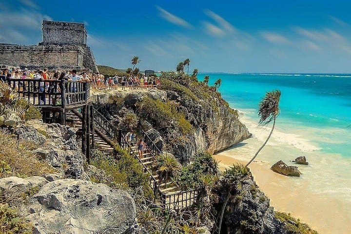 Private Tulum Tour: Tulum Ruins, Azulik Museum & Ahau Sculpture Park photo 4