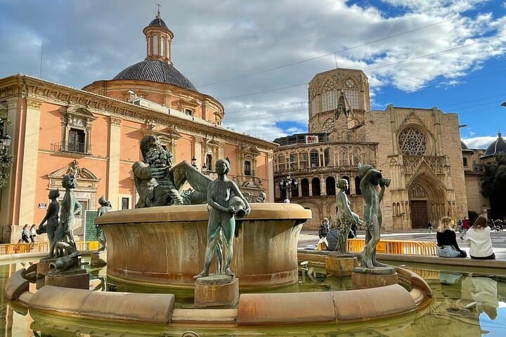 Glide Through Valencia's Old Town: Private 75-Min Segway Tour