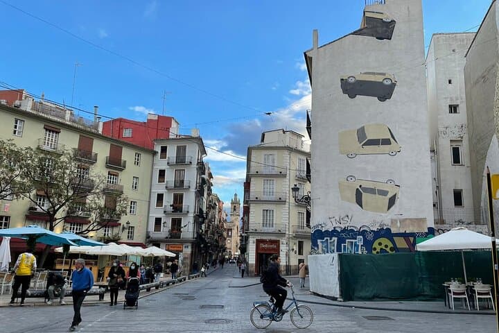 Glide Through Valencia's Old Town: Private 75-Min Segway Tour photo 5