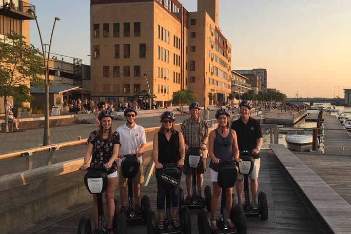 Green Bay Sunset Segway Tour on the Fox River: CityDeck & Broadway District photo 2