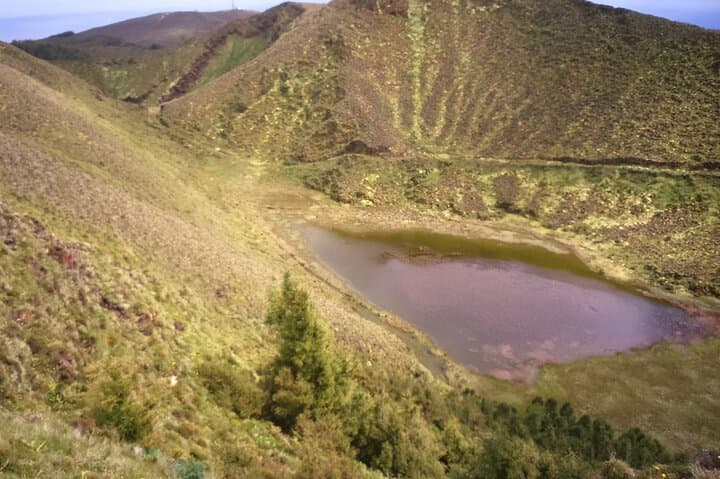 Exploring Sete Cidades: Ultimate Full-Day 4WD Tour with Serra Devassa Hiking photo 6