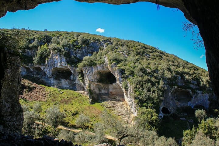 Hiking Buracas do Casmilo: Karst Caves, Windmills & Summit Views from Coimbra