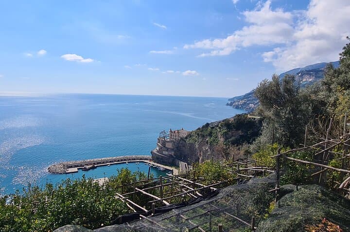 Lemon Path Hike on the Amalfi Coast: Maiori to Minori Lemon Grove Walk photo 3