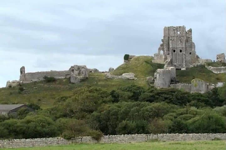 E-Bike Excursions from Wareham: Ride to Old Harry’s Rock, Corfe Castle & the Purbeck Coast photo 4