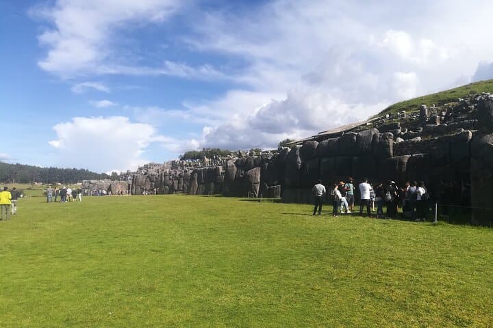 Essential Cusco City Tour: Qoricancha, Sacsayhuamán & Inca Sites in Half Day