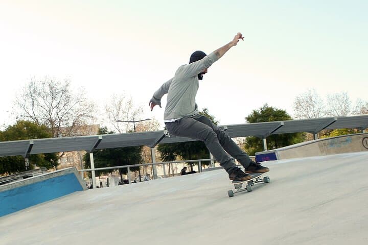 Surfskate Class in Ibiza (Eivissa) — 75‑Minute Surf Training on Land photo 3