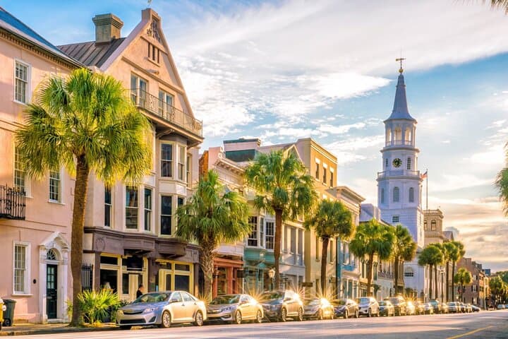 Charleston History & Mystery: Self-Guided Interactive Walking Tour of the French Quarter