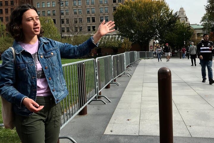 Hidden Heroines: Badass Women's History Walking Tour in Philadelphia
