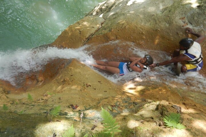 Damajagua 27 Charcos: Hike to the 7th Waterfall — Day Tour from Santo Domingo photo 6
