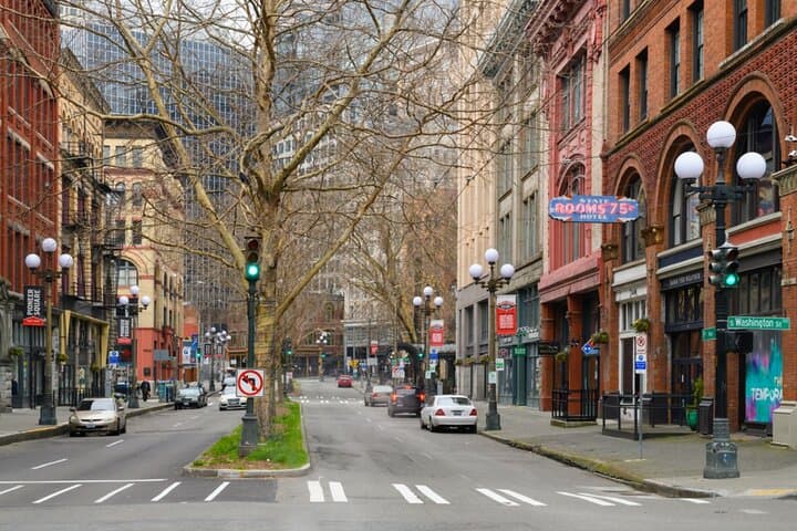 Seattle Downtown Quest: Self-Guided History Adventure Through Pioneer Square & Pike Place