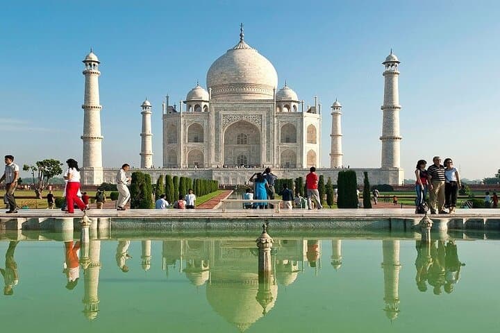 Art Tour of Agra: Taj Mahal, Agra Fort & Artisan Workshops photo 1