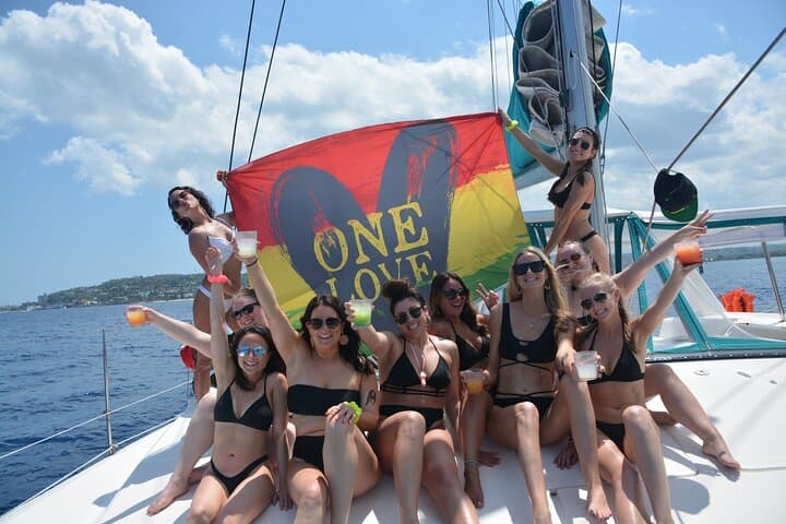 Private 2.5-Hour Montego Bay Catamaran Cruise with Snorkeling & Drinks photo 4