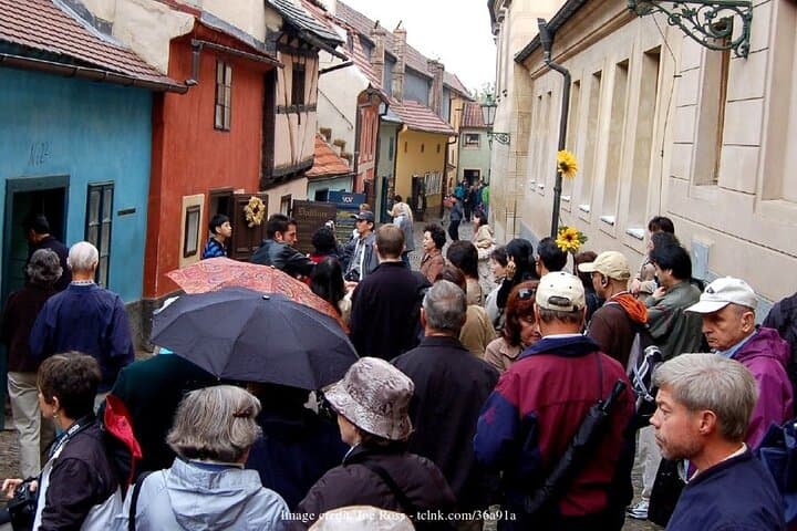 Private Half-Day Prague Castle and Lobkowicz Palace Tour photo 4