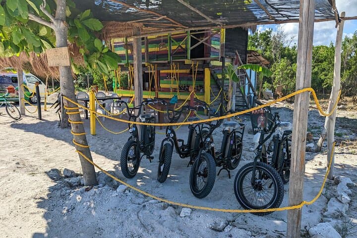 Mahahual Electric Bike Adventure: Coastline Tour to Colerain Lighthouse photo 4