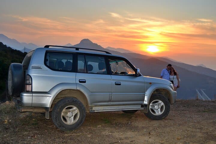 Sunset Jeep BBQ in the Madonie: Evening Drive, Forest Chalet & Night Descent photo 2