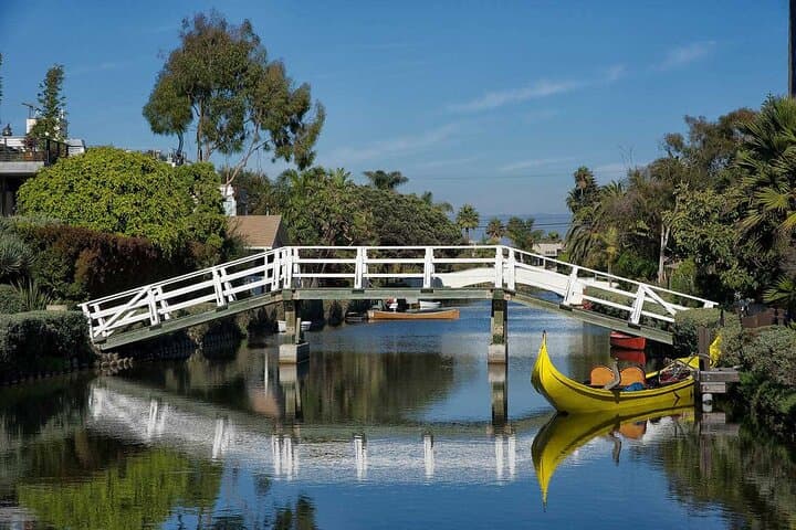 Exploring West LA’s Coastal Highlights: A 3.5-Hour Private West Side Story Tour photo 5