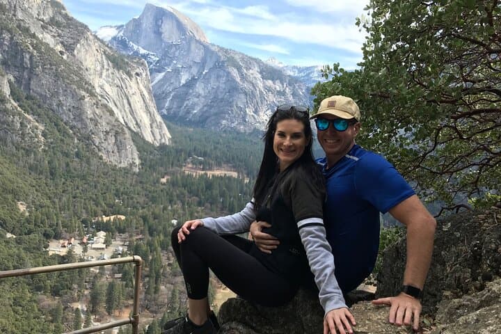 Yosemite Valley & Glacier Point Adaptive Tour: Accessible Glacier Point and Valley Sightseeing photo 5