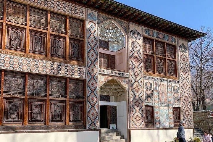 Sheki Day Tour: Palaces, Lakeside Views & Sweet Local Flavors (All-Inclusive) photo 1