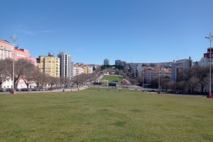 Private Lisbon Minivan Tour: Neighborhoods, Markets & Local Life photo 4
