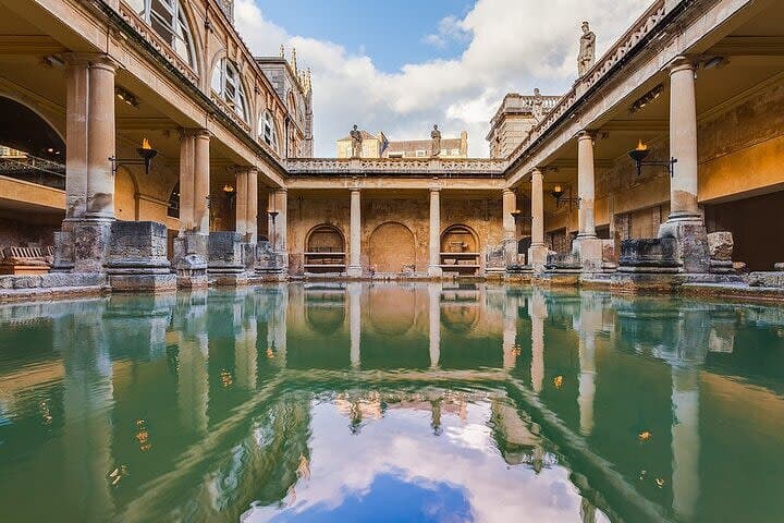 Self-Guided Bath and Oxford Day Trip from London — Audio Walking Tours & Top Sights photo 5