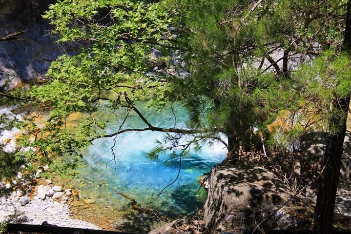 Samaria Gorge Full-Day Hike to Agia Roumeli Beach — From Heraklion photo 2