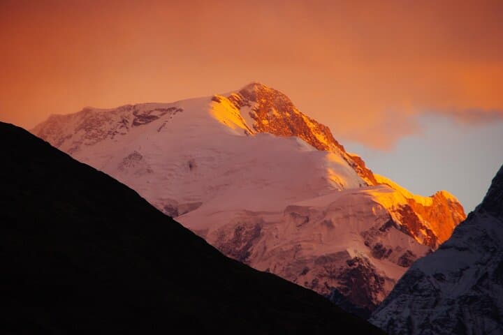 14-Day Manaslu Trek With Larkya Pass — Himalayan Crossing and Cultural Trails photo 5