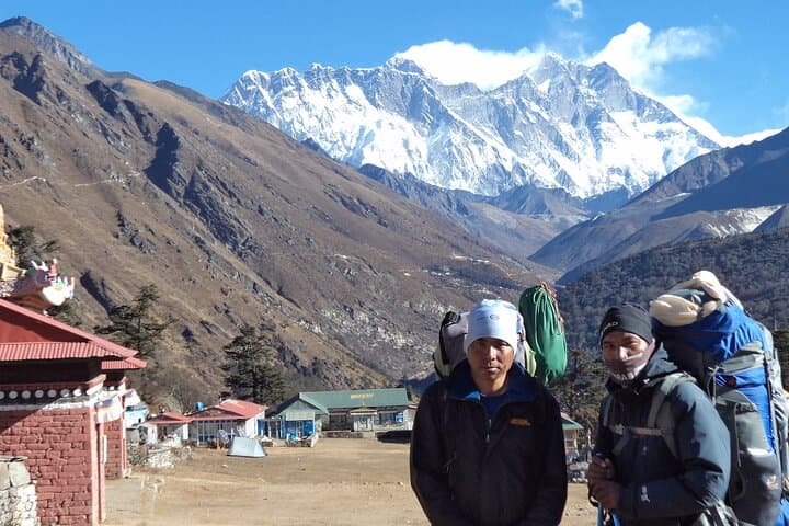 Conquering Everest Base Camp: 14-Day Trek Guide from Lukla photo 3
