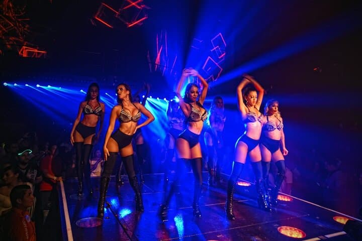 Coco Bongo Punta Cana: High-Energy Nightclub Experience with Transfers photo 6