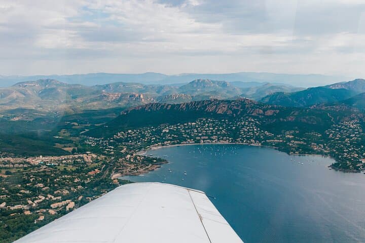 Private Scenic Flight Over the French Riviera from Cannes Mandelieu photo 6