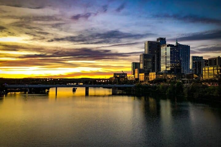 Austin Sunset Cruise & Night Driving Tour with Congress Avenue Bridge Bat Viewing photo 4