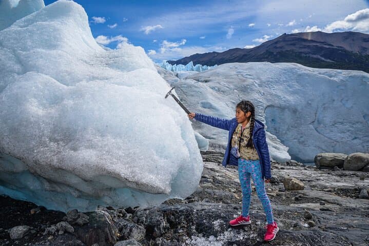 Blue Safari Perito Moreno Glacier Hike and Navigation from El Calafate