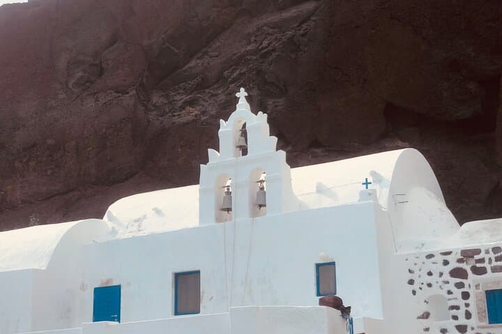 Santorini Private Discovery Tour: Akrotiri, Red Beach & Wine Tasting photo 4