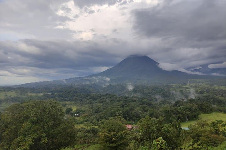 Arenal Volcano One-Day Tour from Guanacaste: Hikes, Waterfalls & Hot Springs photo 4