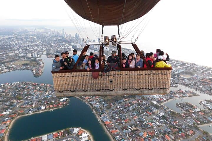 Gold Coast Hot Air Balloon Ride + Springbrook National Park Day Tour with Champagne Breakfast photo 2