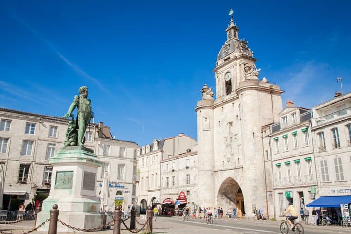 La Rochelle Port Quest — Self-Guided Walking Tour of the Old Port