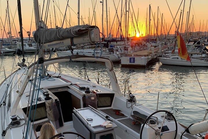 Barcelona Sunset Sail: 2‑Hour Small-Group Tapas & Drinks from Port Vell photo 4
