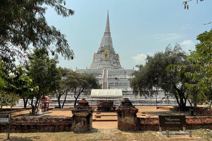 Ayutthaya Day Trip from Bangkok: Ancient Temples & Ruins of the Old Capital