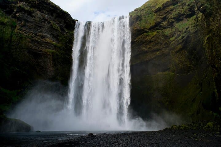 Iceland Essentials: 5-Day South Coast, Glacier Lagoon & Golden Circle Tour from Keflavik photo 2