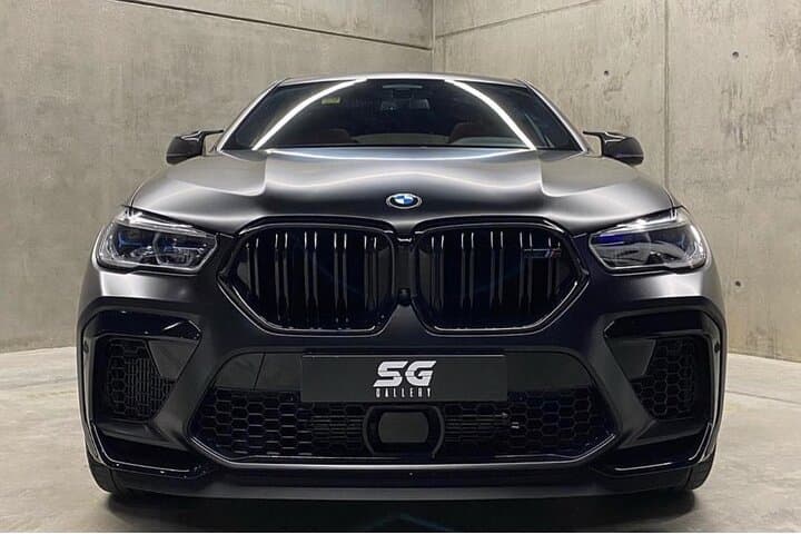 BMW X6 Luxury Transfer San Juan — Private Chauffeur with Champagne photo 4