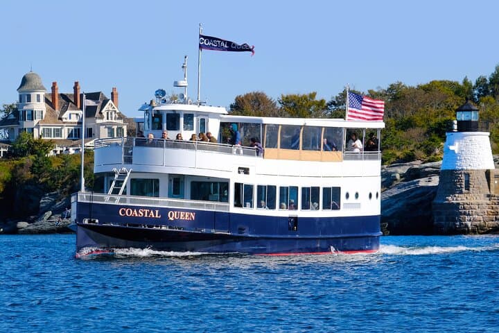 Narragansett Bay Scenic Cruise from Newport photo 5