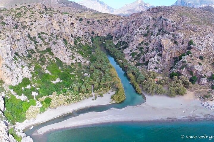 4-Day Crete Adventure: Samaria Gorge, Knossos & Chania Highlights photo 2