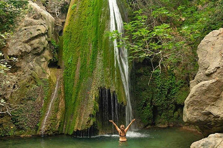 4-Day Crete Adventure: Samaria Gorge, Knossos & Chania Highlights photo 4