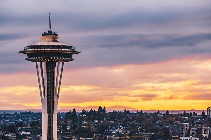 One-Day Seattle Highlights Tour: Pike Place, Space Needle & Gas Works Park photo 5