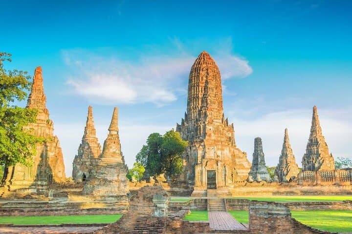 Ayutthaya UNESCO Ruins Guided Day Tour from Bangkok with Lunch & Transfers photo 1