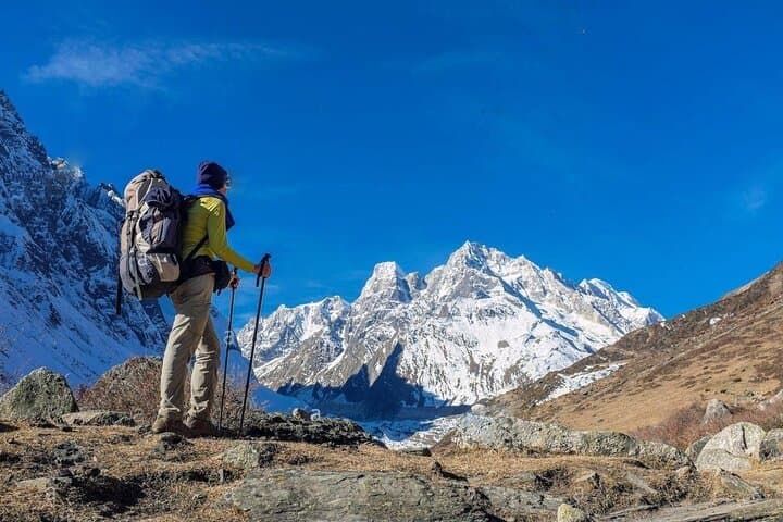 Manaslu Circuit Trek: 15-Day Larkya La Pass Adventure in Nepal