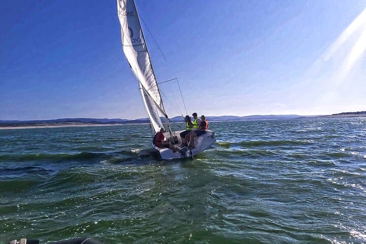 Learn to Sail on Valdecañas Reservoir — 3-Hour Sailing Experience Near Madrid photo 5