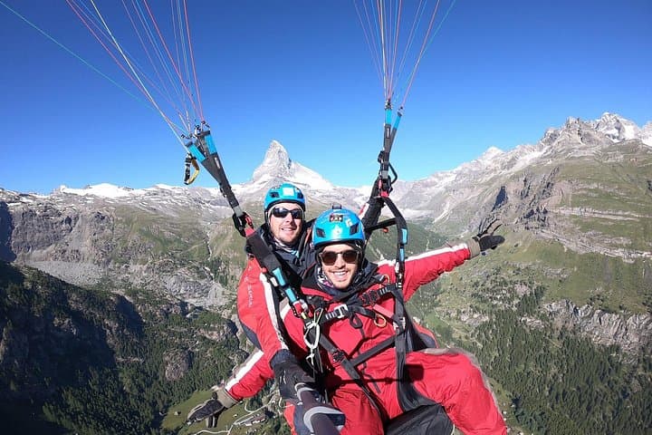 Soar Above the Matterhorn: Tandem Paragliding from Zermatt (20–25 min) photo 4
