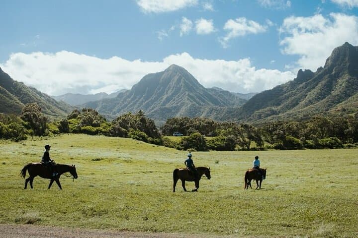 Kualoa Ranch Horseback Tour Through Kaʻaʻawa Jurassic Valley